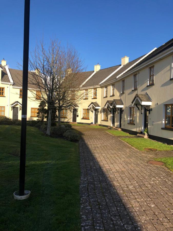 Self Catering Oranmore Villa Exterior photo